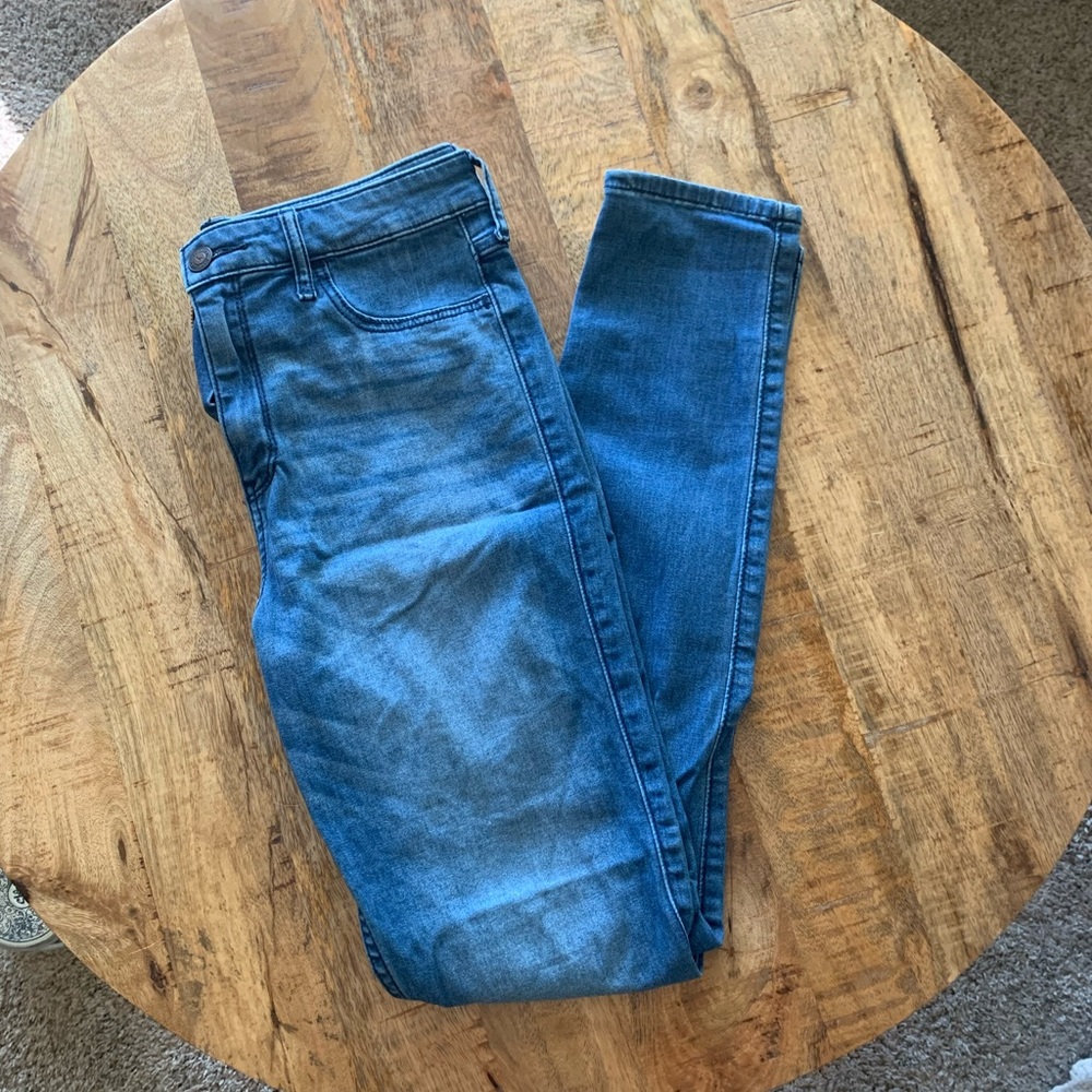 Hollister High Rise Jeans